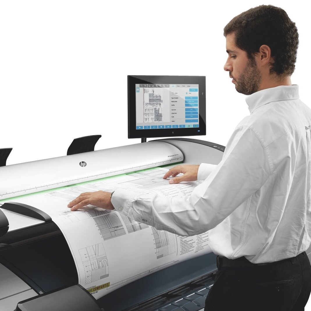 Plotter compacto para oficina